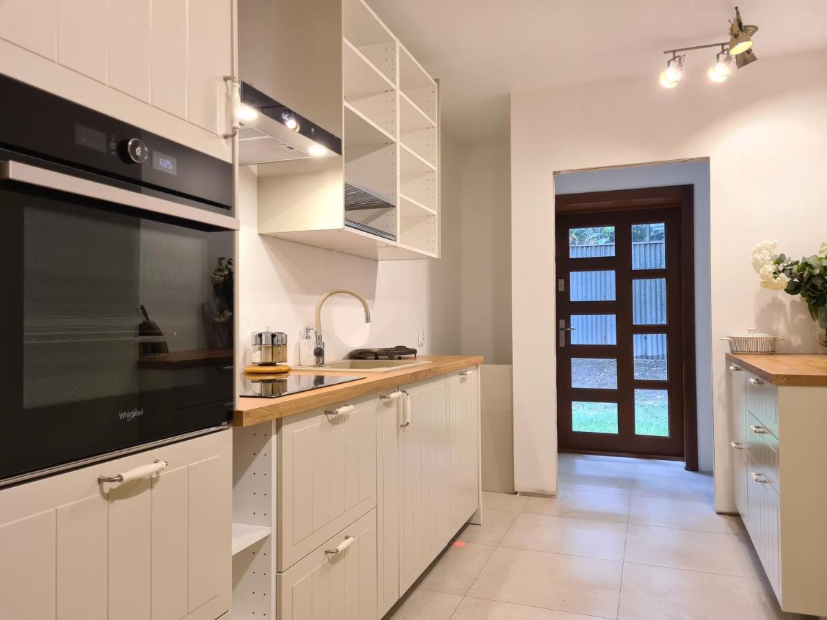 Gosciniec Ilzanka Bed & Breakfast Bagian luar foto