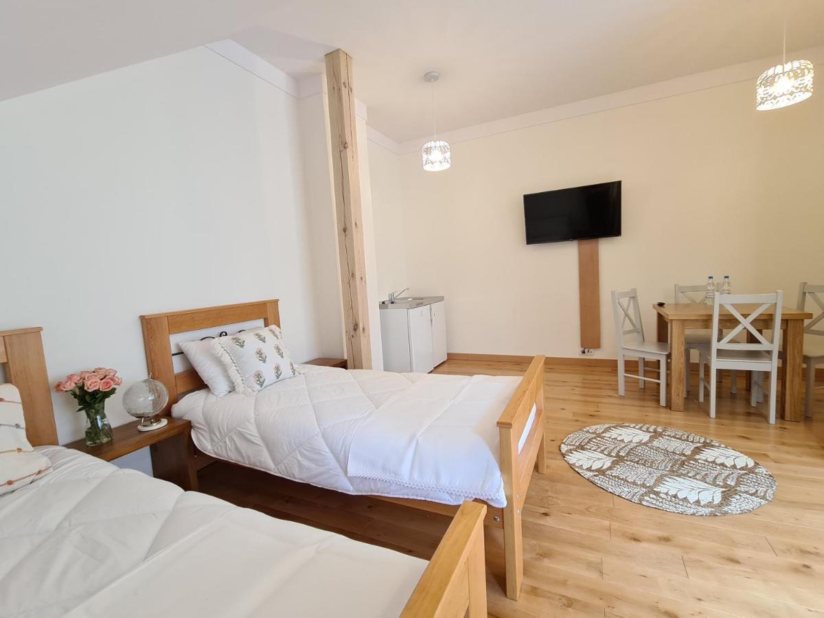 Gosciniec Ilzanka Bed & Breakfast Bagian luar foto